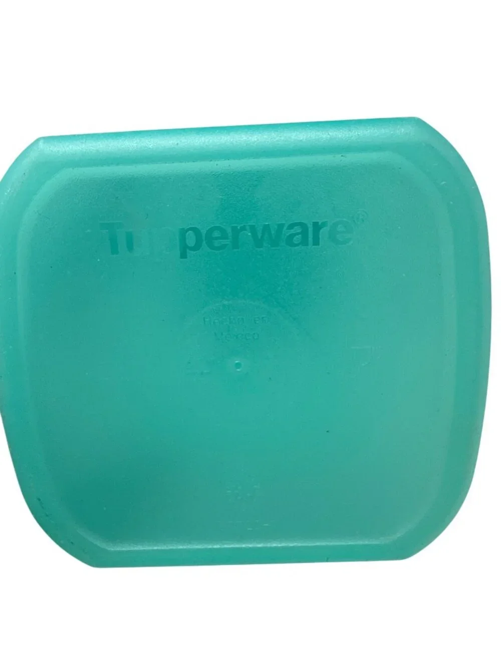 Tupperware Juice Container Green Slimline Tall Square 2 Quarts 5772D-1 Pitcher